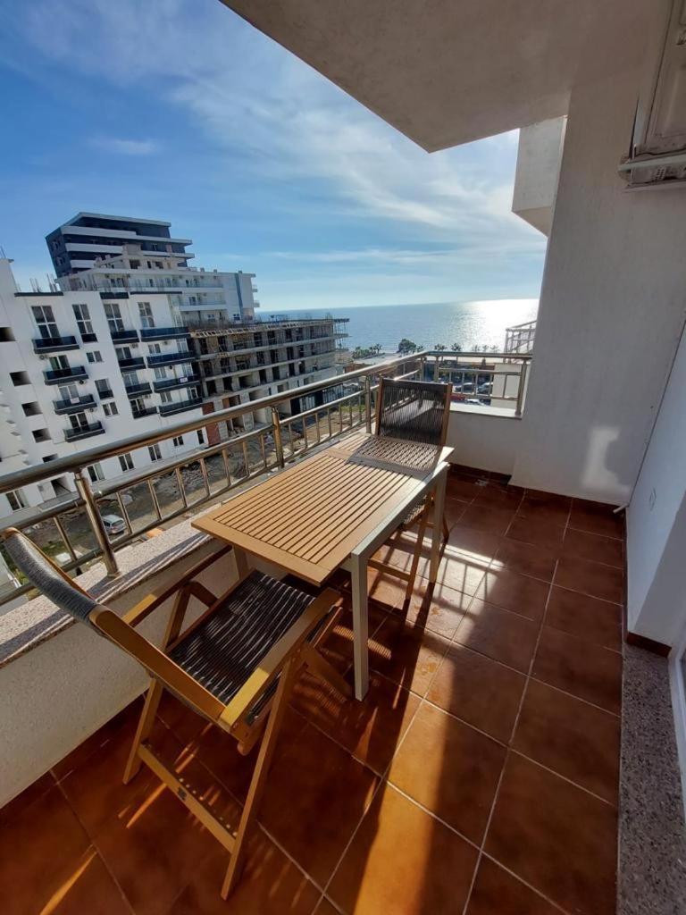 Apartament Raci Shëngjin Exteriör bild
